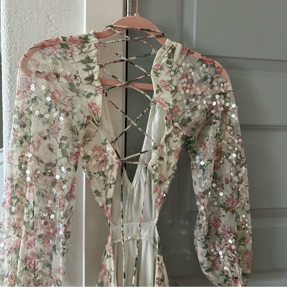 NWT A93746 Anthropologie Mac Duggal Sequined Floral Print Cutout Lace-Up Gown - Picture 5 of 7